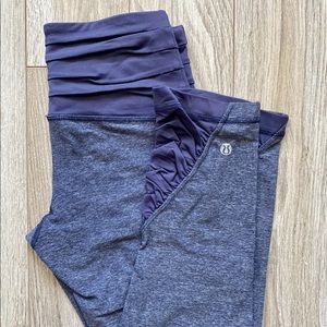 Lululemon cropped yoga pants